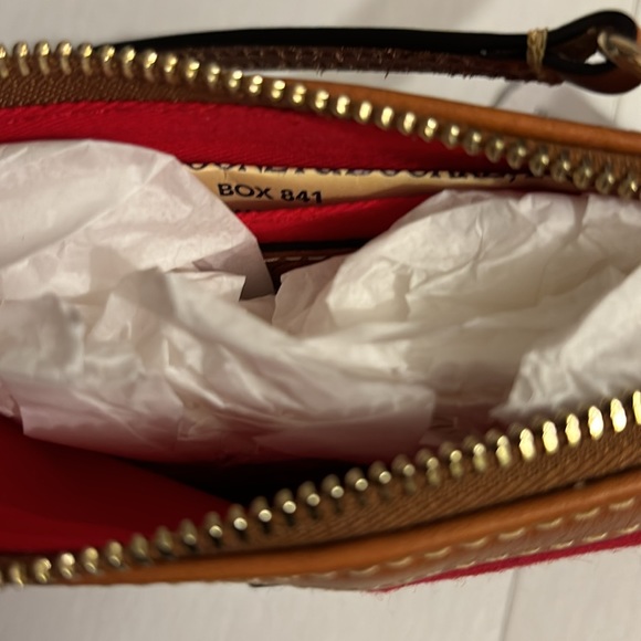 Dooney & Bourke Tartan Large Zip Wristlet NWT - Picture 2 of 5